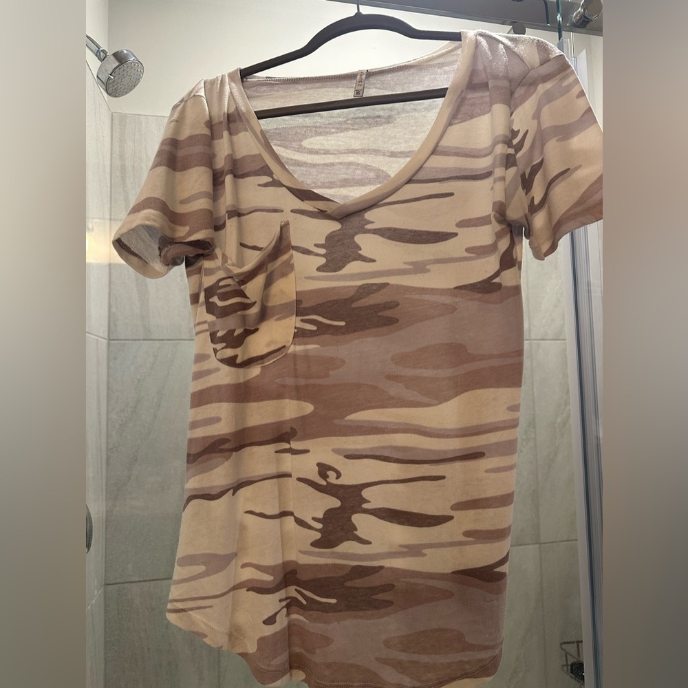 Z Supply camo tshirt